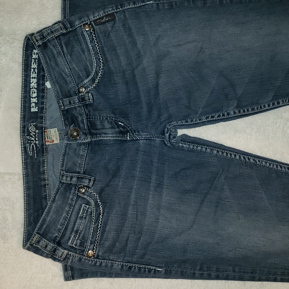 Jeans - Picture 2 of 7